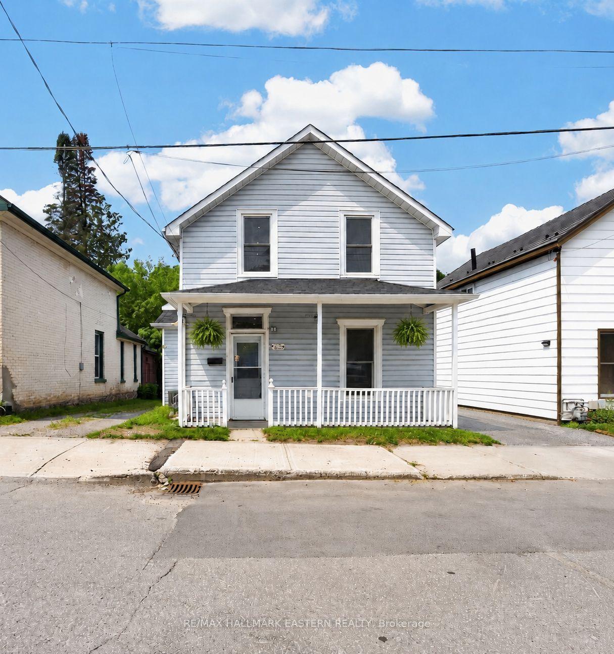 625 Union Street, Peterborough — Detached for sale, photo 1