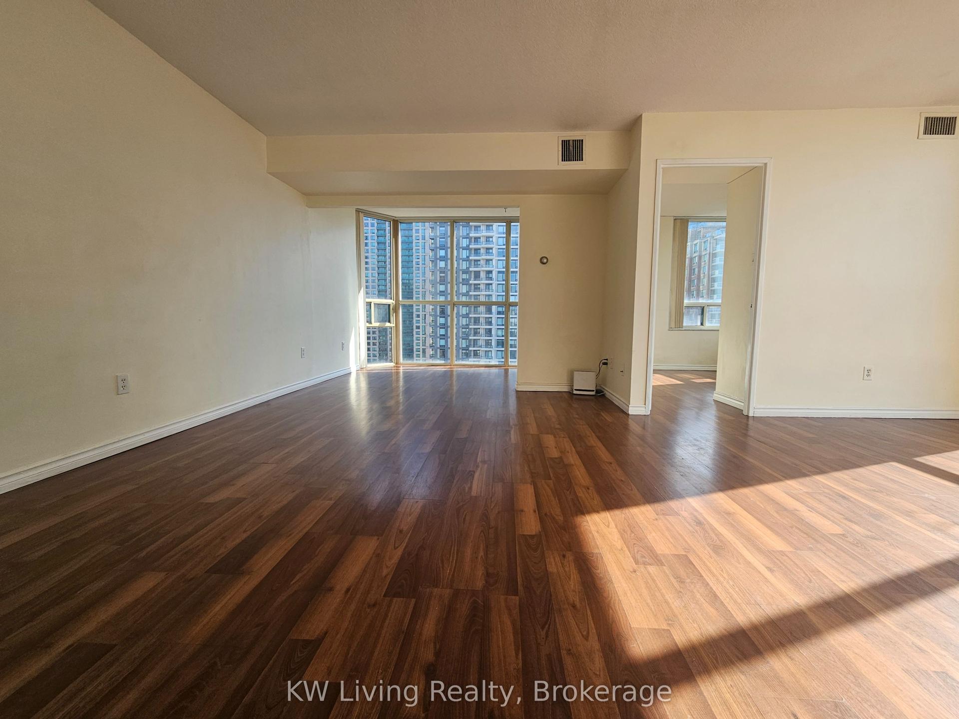 285 Enfield Place 1503 #1503 — photo 1
