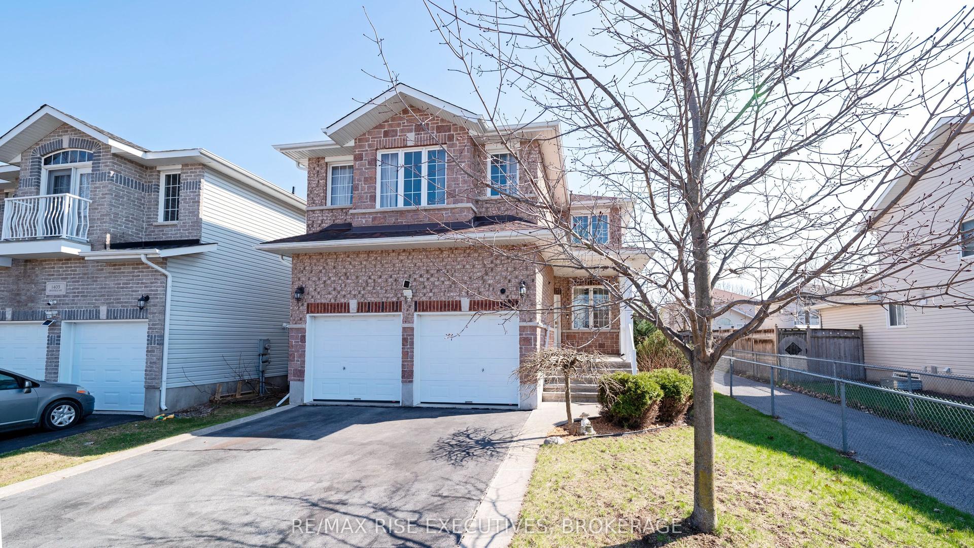 1405 Crossfield Avenue — photo 1