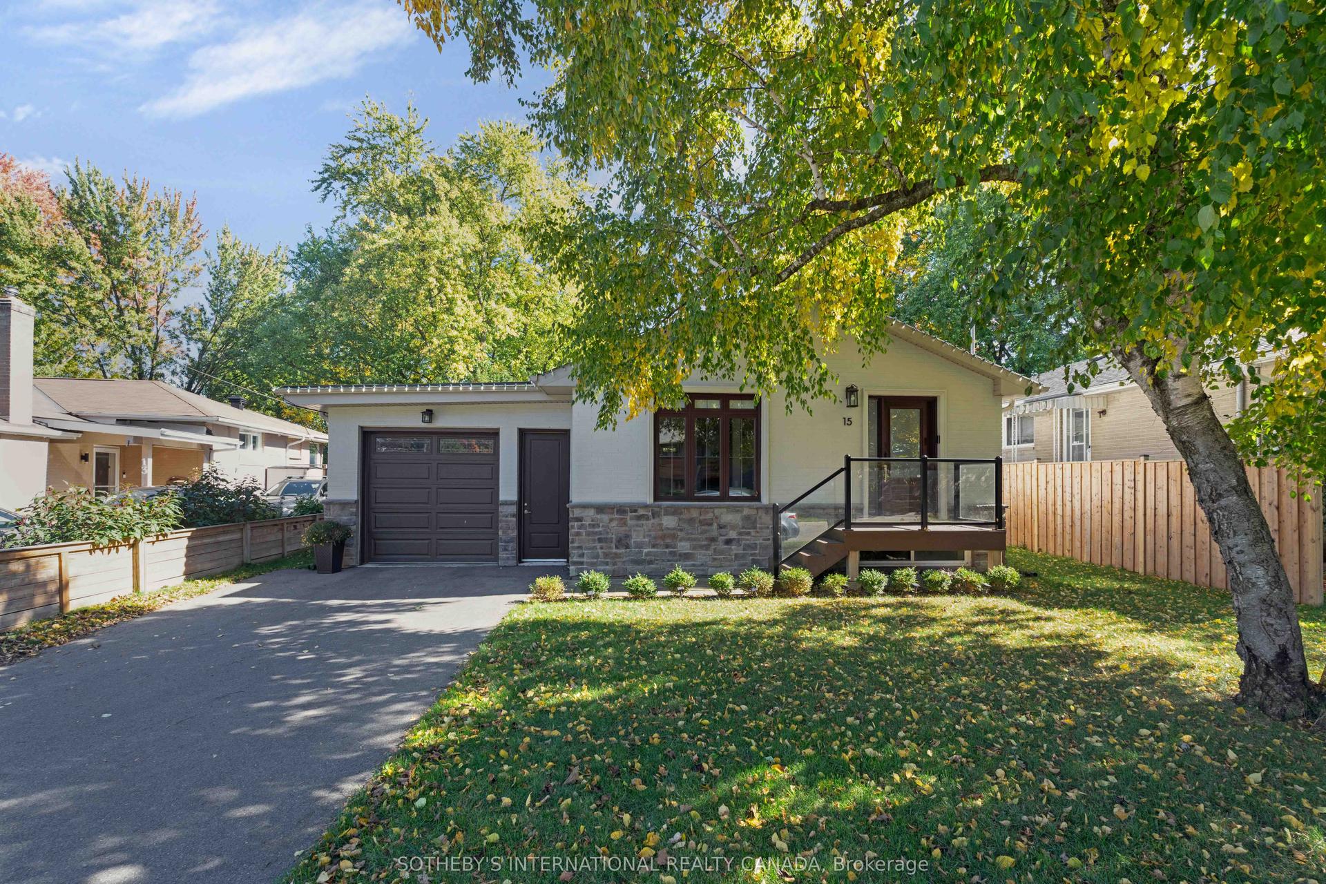 15 Wenderly Drive — photo 1
