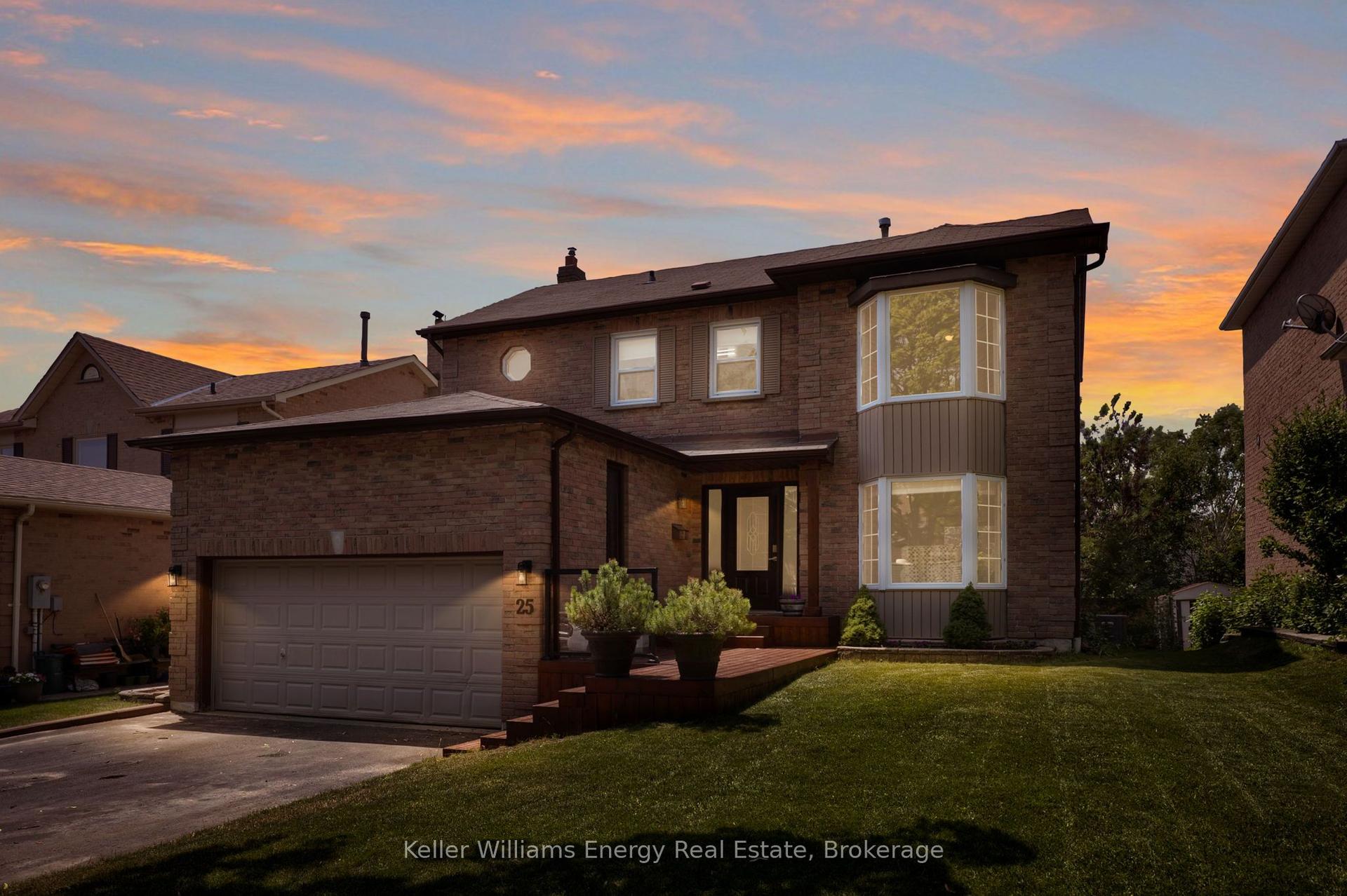 25 Fieldview Crescent, Whitby — Detached for sale, photo 1