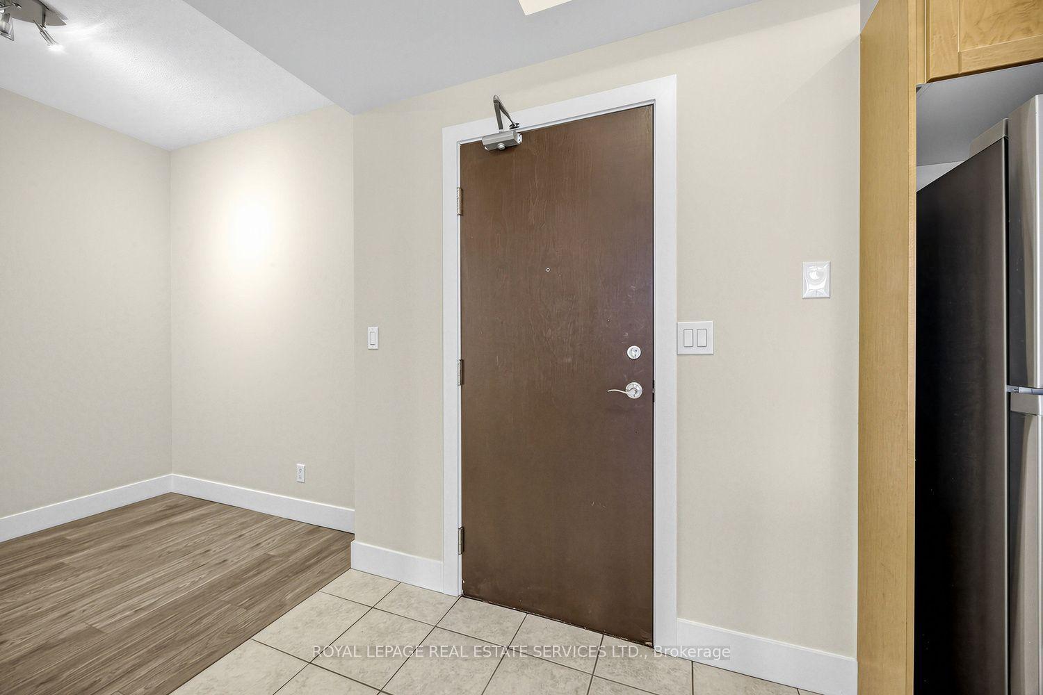 1359 Rathburn Road E 1704 #1704, Mississauga — Condo for sale, photo 1