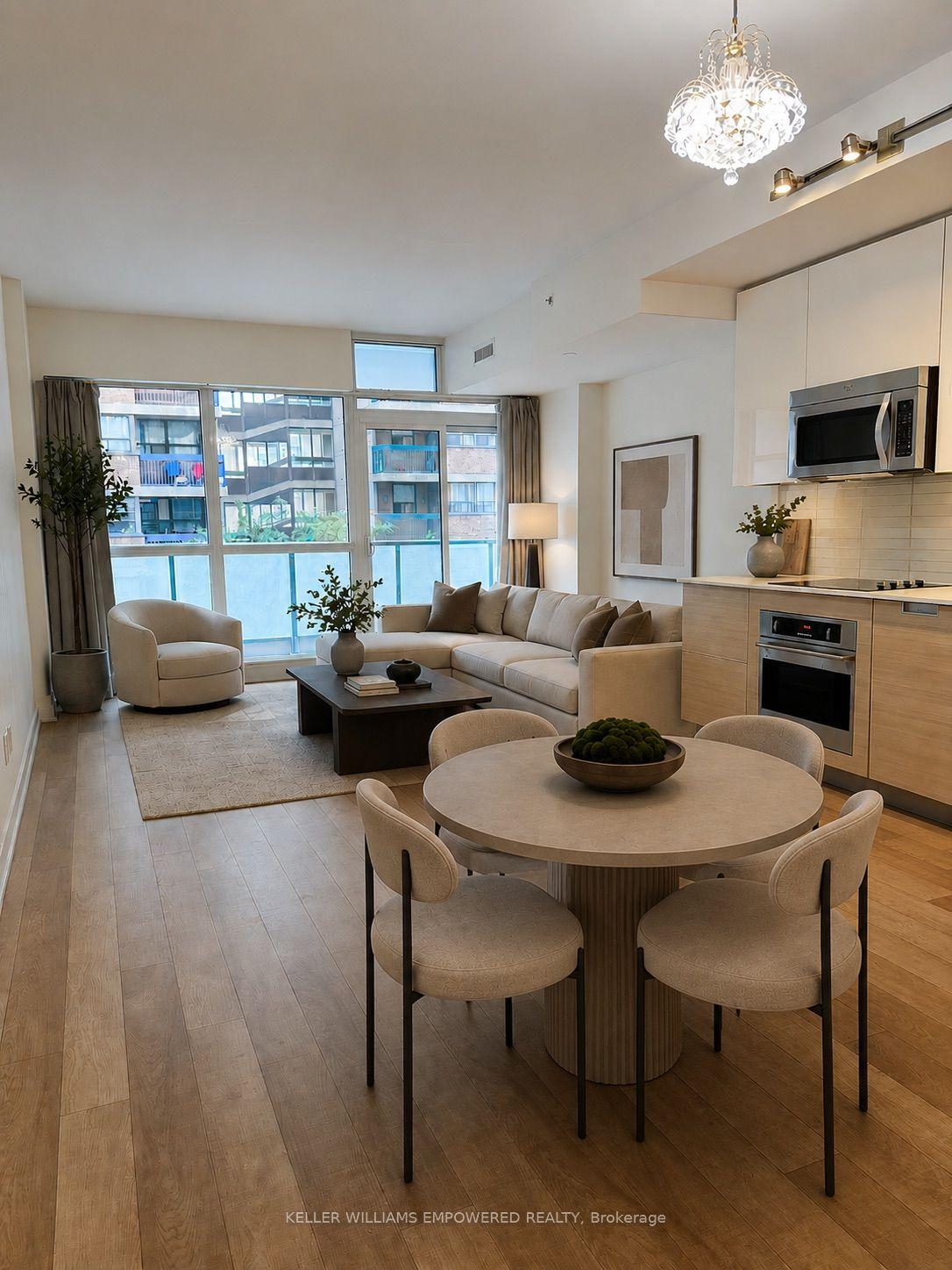 210 Simcoe Street 406 #406 — photo 1