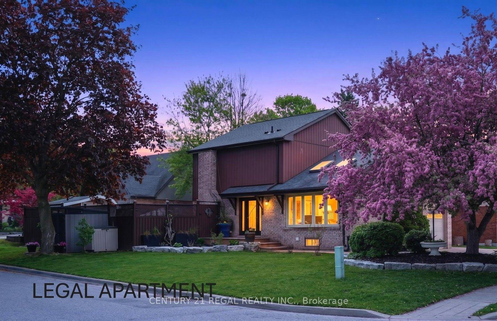 481 Camelot Drive W — photo 1