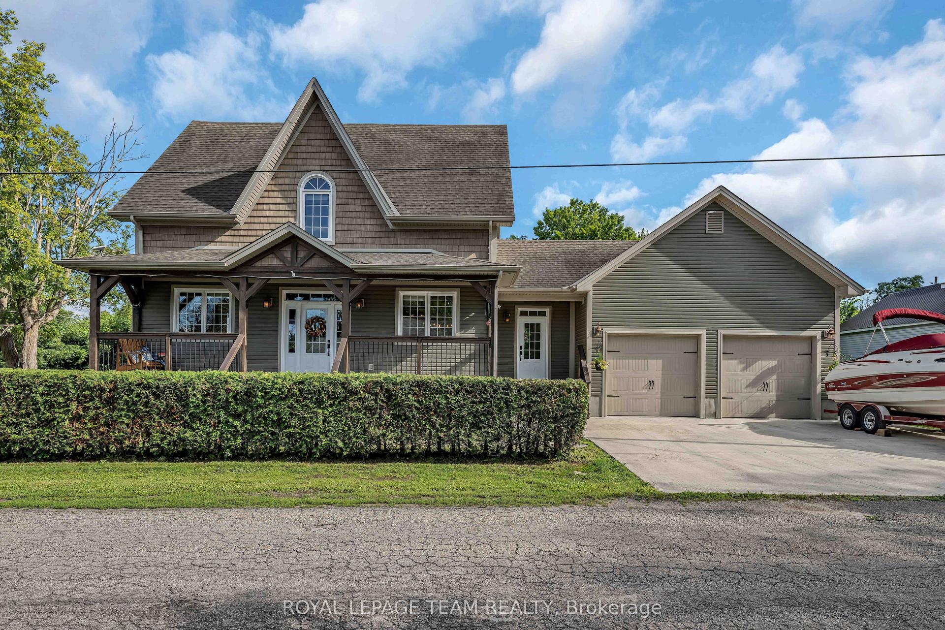 22 Centre Street, North Grenville — Detached for sale, photo 1