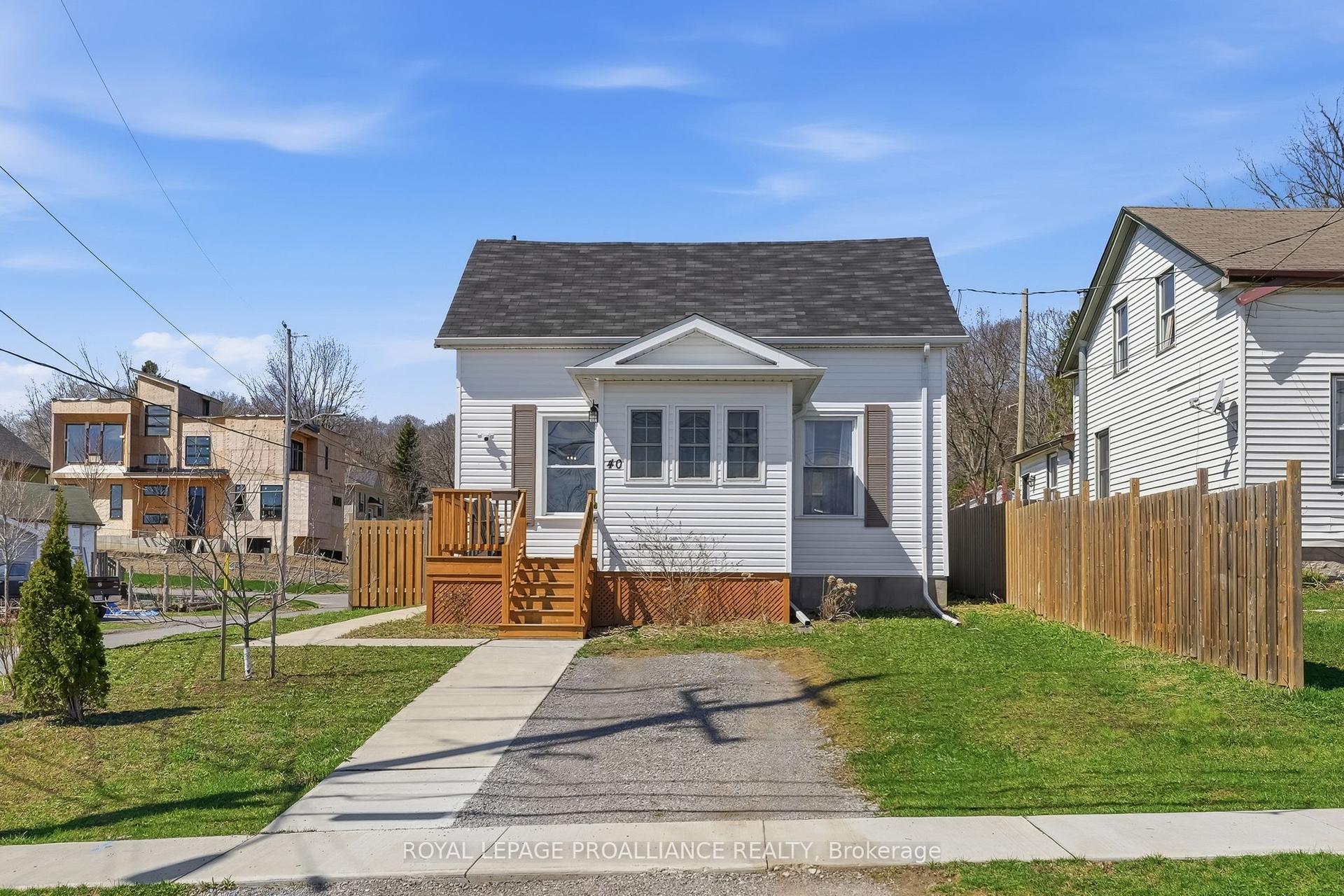 40 Smith Street — photo 1