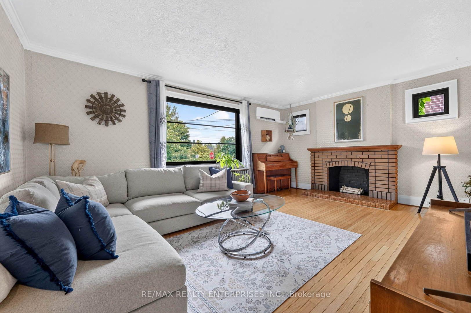 233 Rosemount Avenue, Toronto — Detached for sale, photo 1