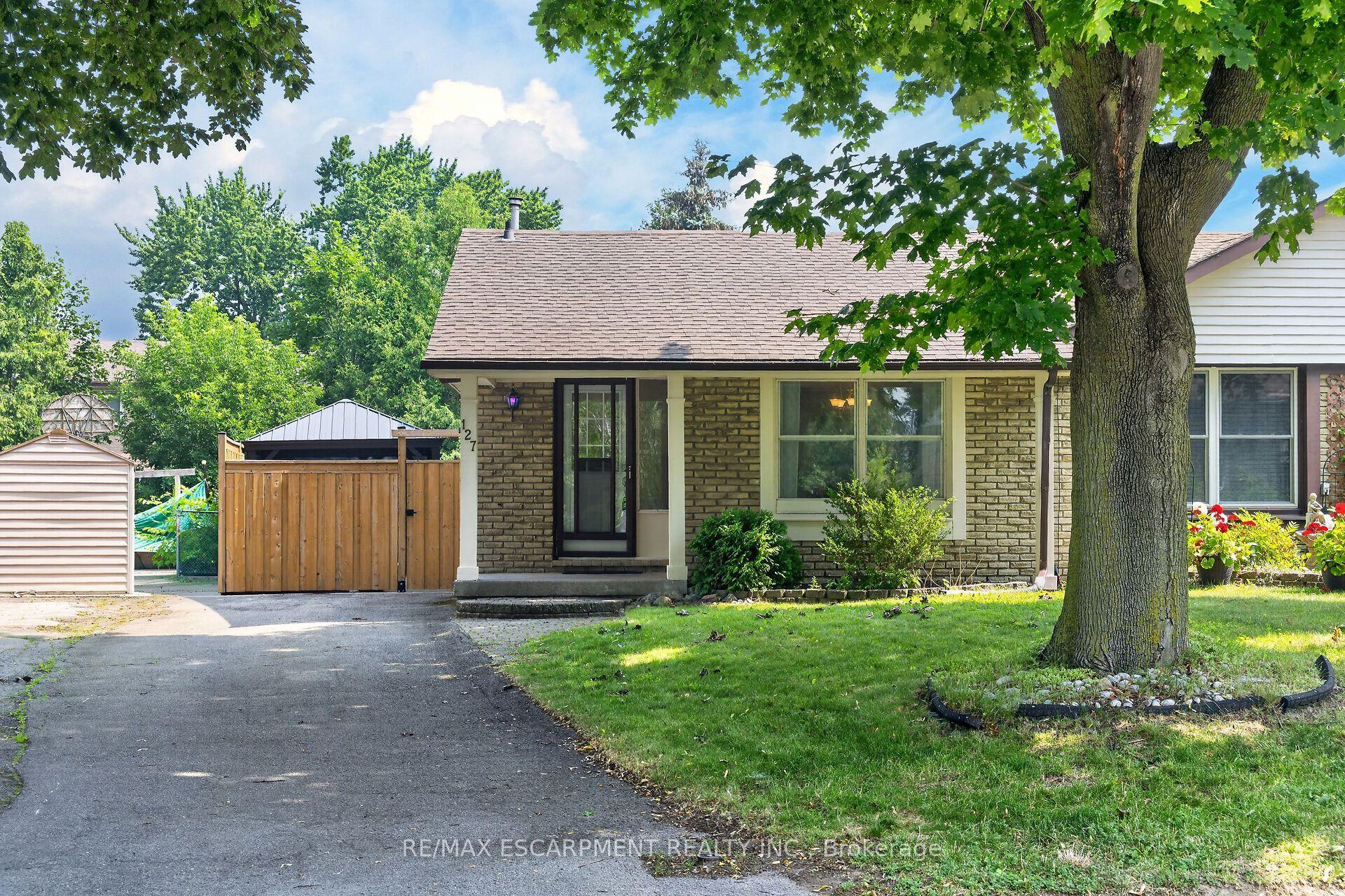 127 WENDOVER Drive, Hamilton — Semi-Detached for sale, photo 1