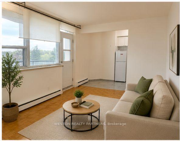171 Erskine Avenue 704 #704, Toronto — Condo for lease, photo 1