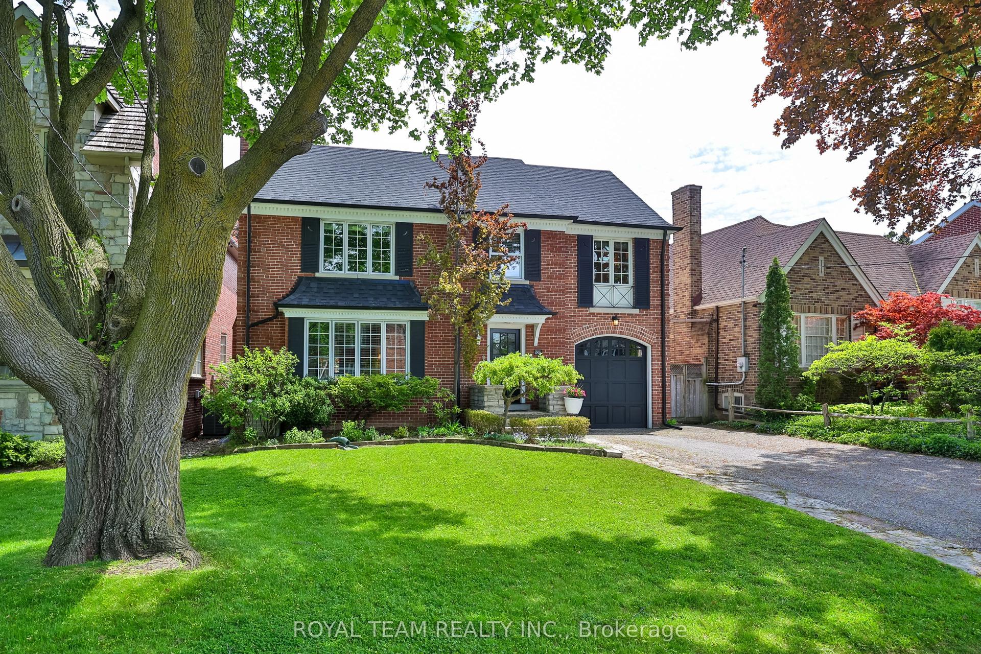 107 Esgore Drive — photo 1