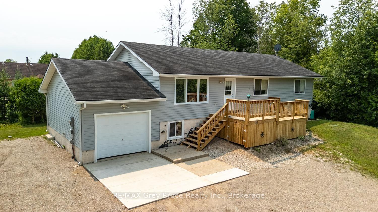 20 Hector Street, South Bruce Peninsula — Detached for sale, photo 1