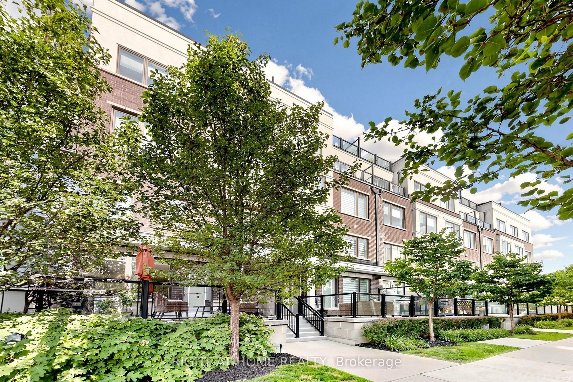400 Alex Gardner Circle 75 #75, Aurora — Condo Town for sale, photo 1