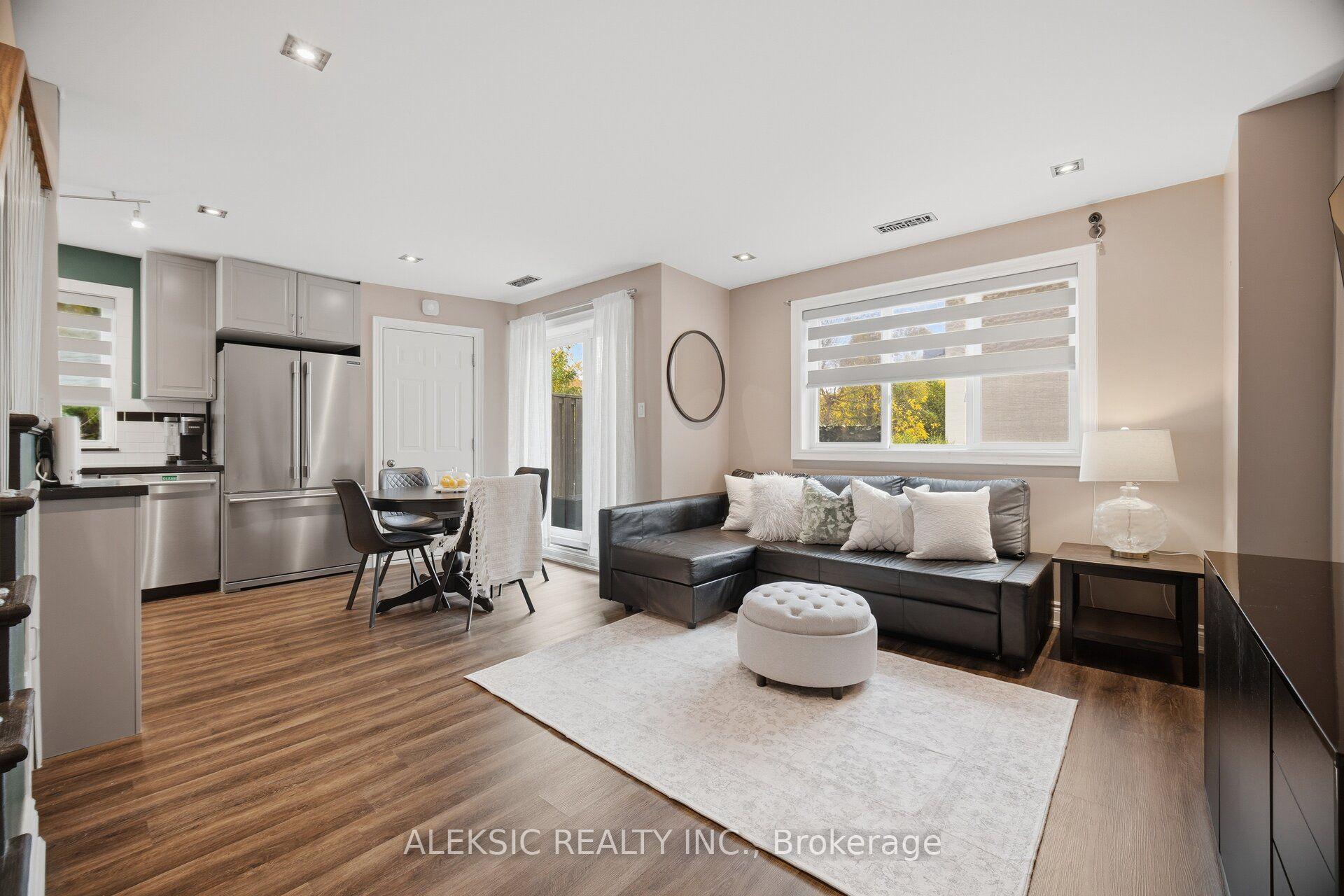2001 Bonnymede Drive 35 #35, Mississauga — Condo for sale, photo 1
