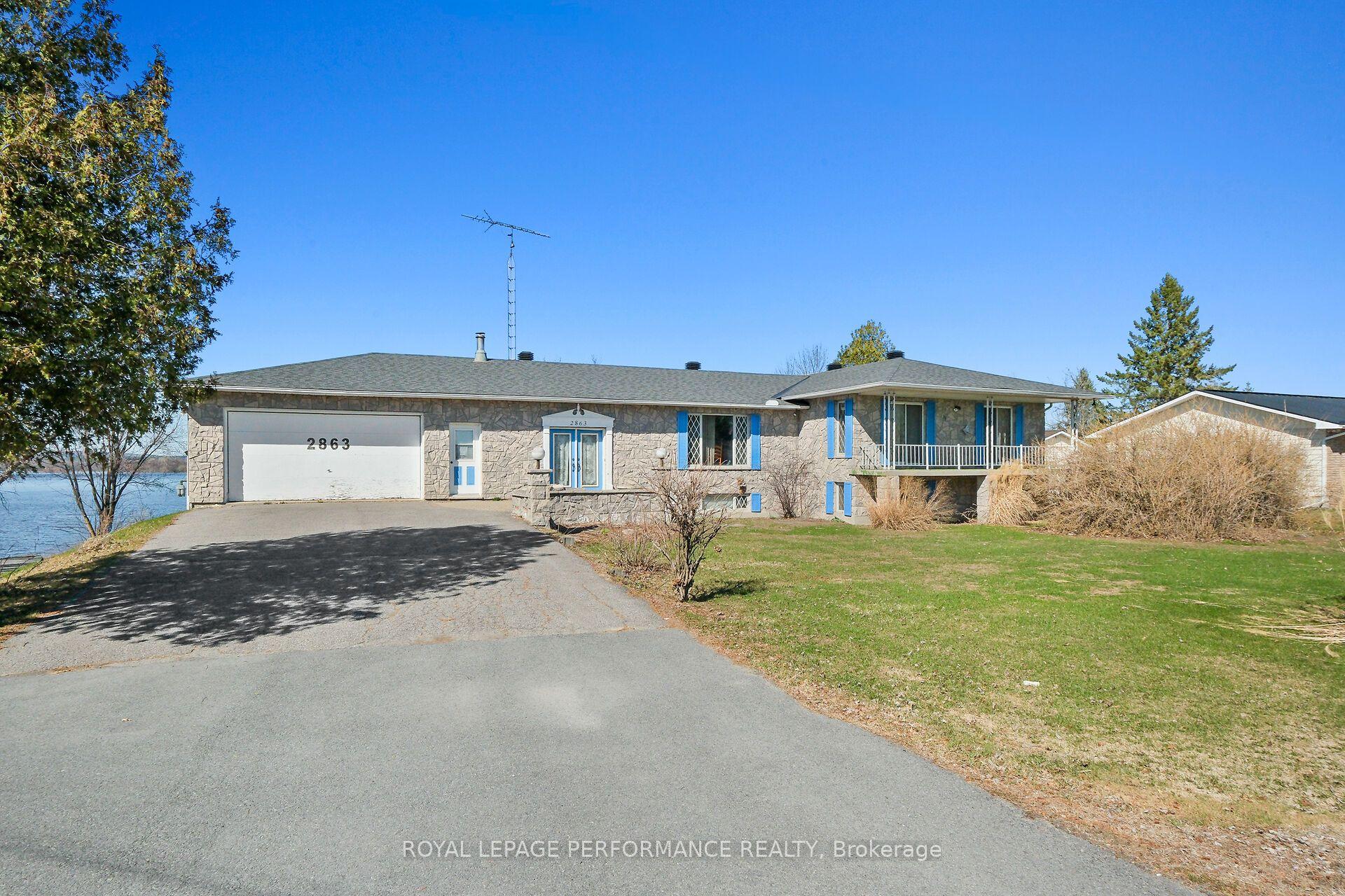 2863 Rue Principale Street — photo 1
