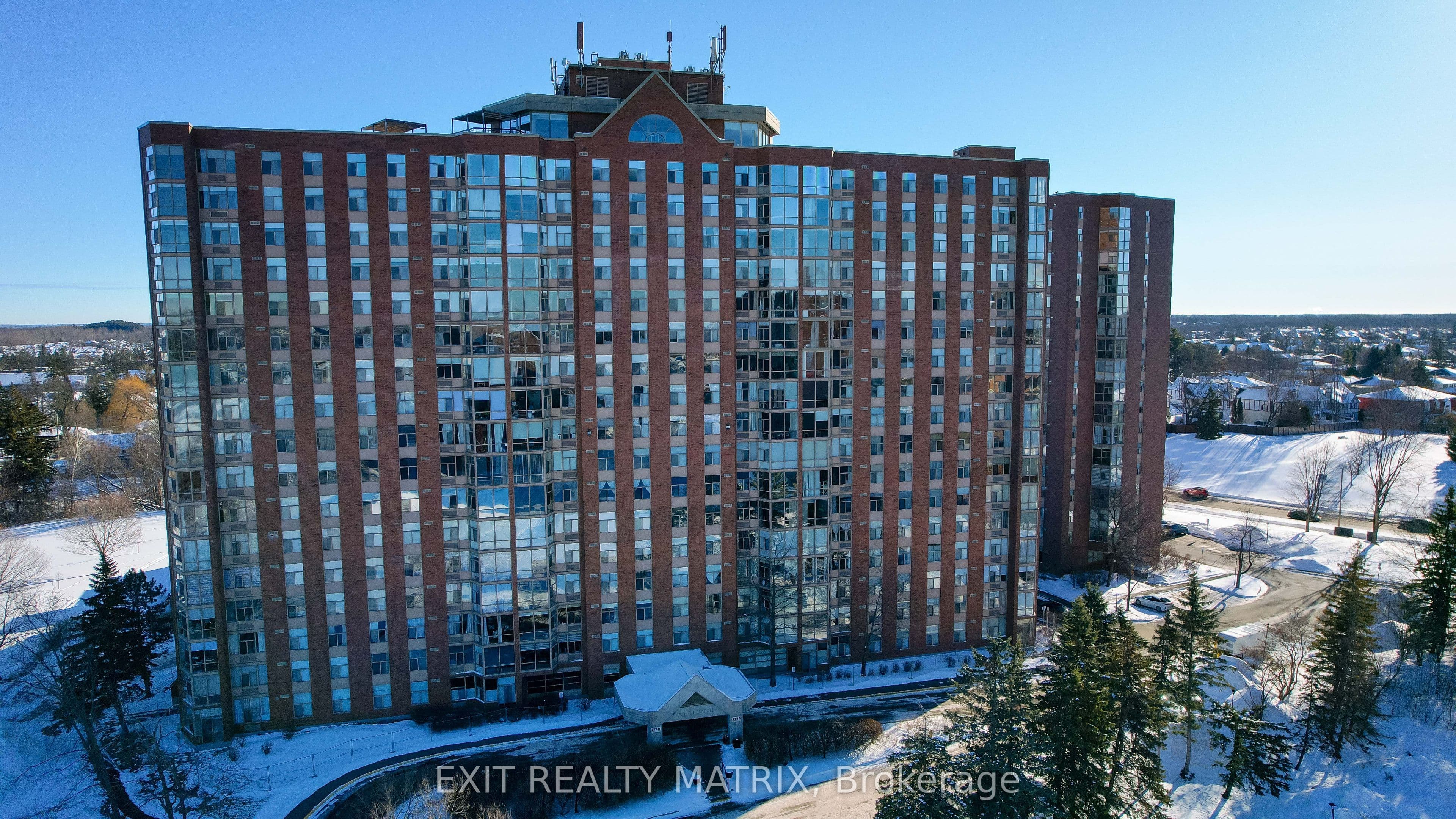 2759 Carousel Crescent 1007 #1007 — photo 1