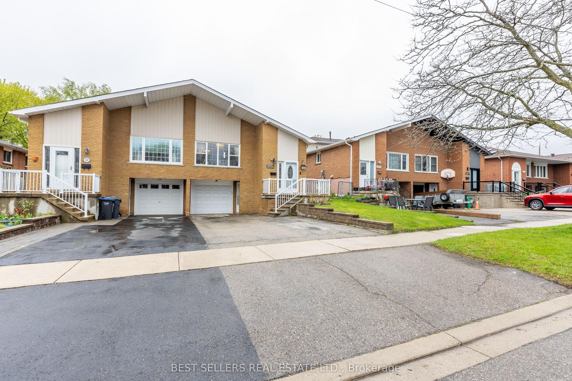 2554 Palisander Avenue — photo 1