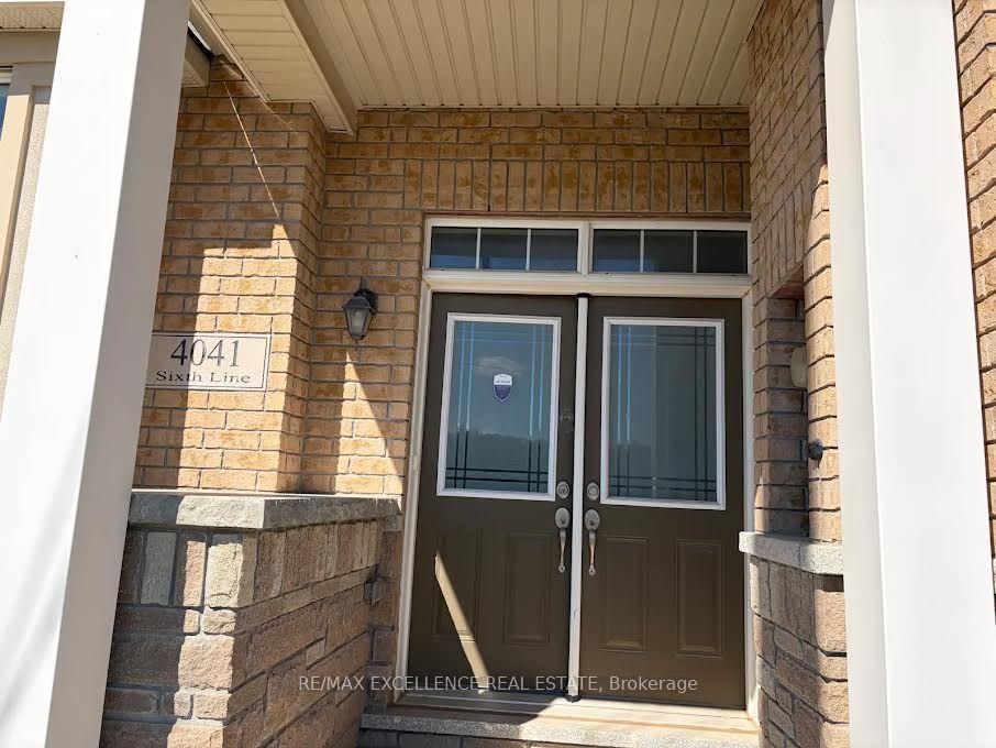4041 Sixth Line, Oakville — Townhouse for lease, photo 1