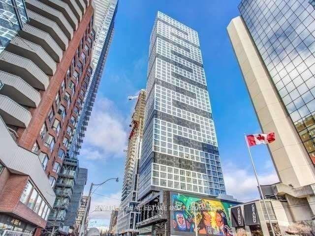 181 Dundas Street E 3215 #3215, Toronto — Condo for lease, photo 1