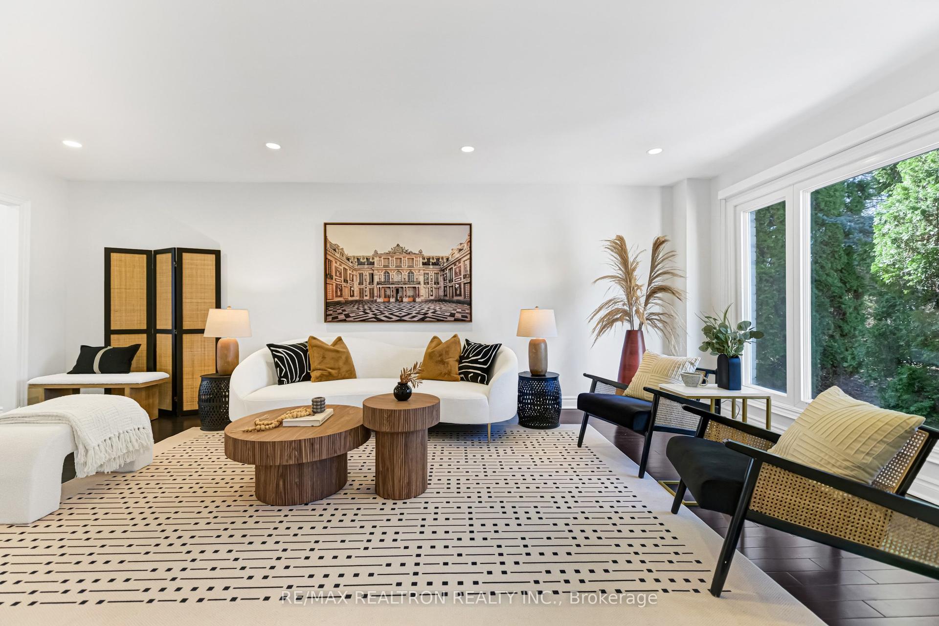 78 Soho Crescent — photo 1