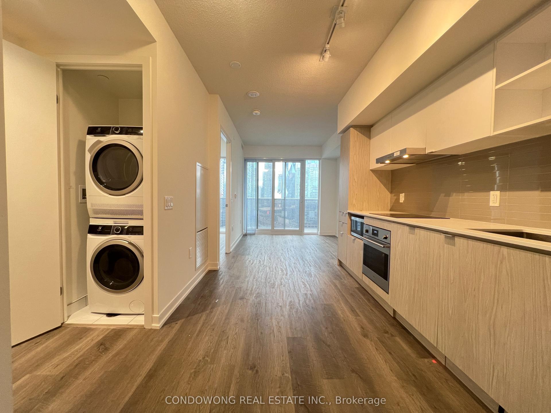55 Cooper Street 2112 #2112, Toronto — Condo for lease, photo 1