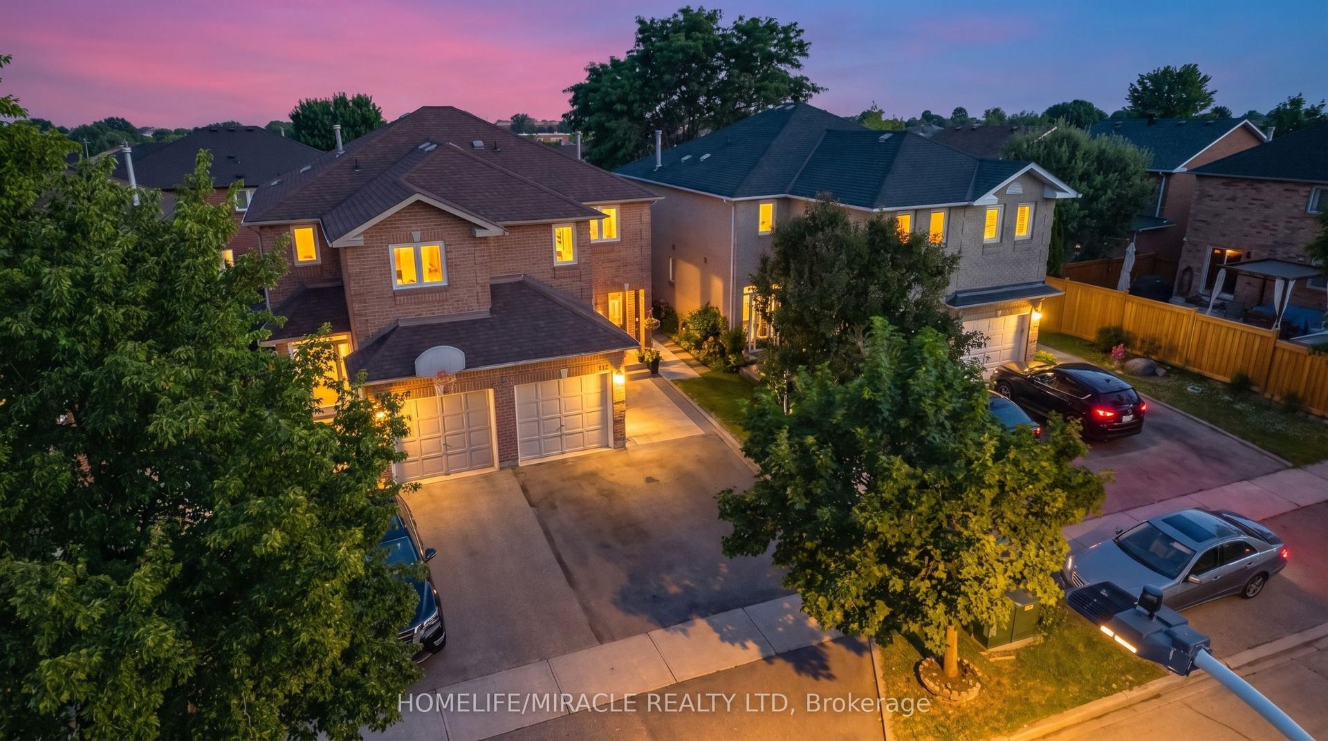 5591 Whistler Crescent, Mississauga — Semi-Detached for sale, photo 1