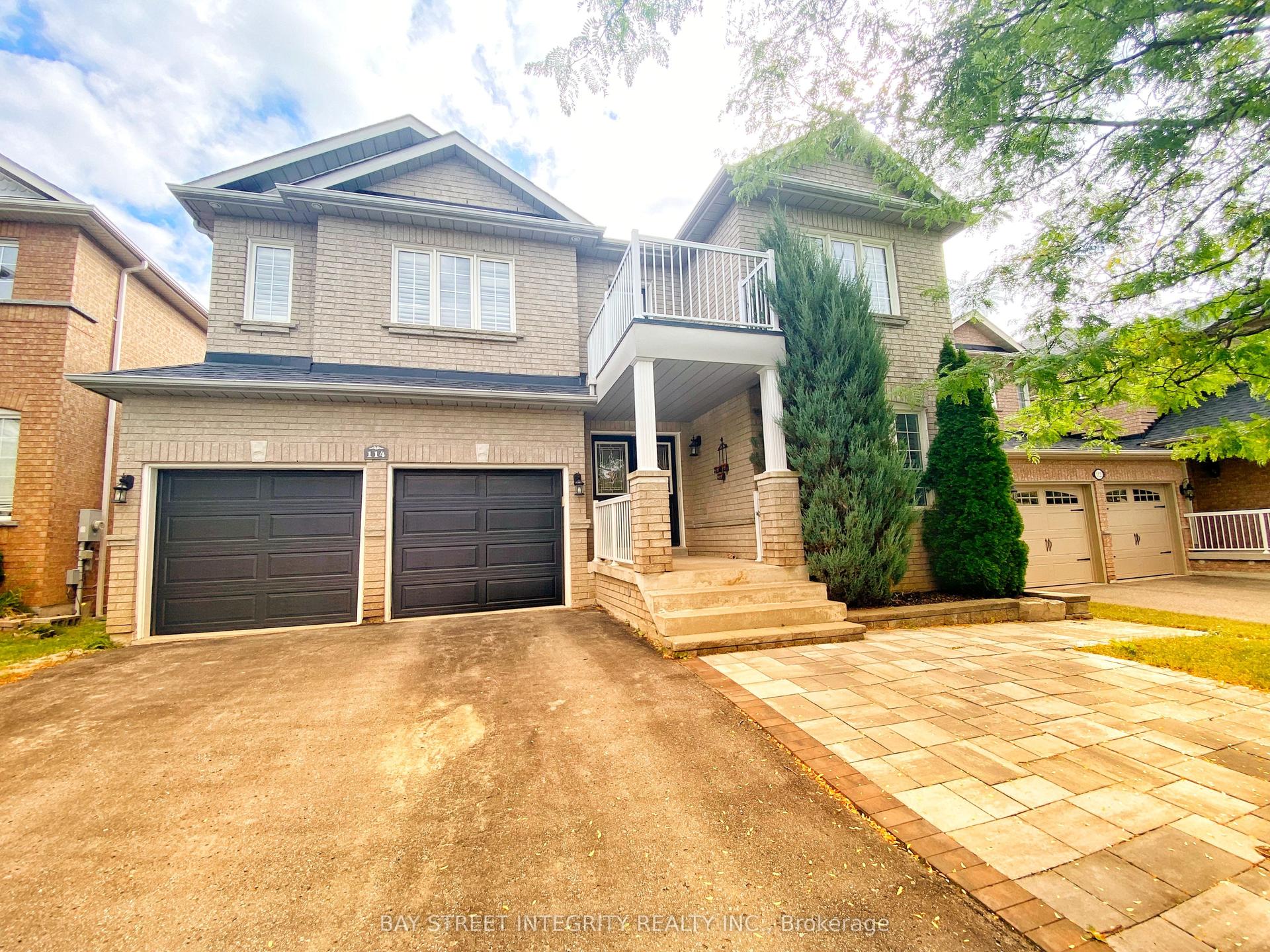 Main 114 Red River Crescent, Newmarket — Detached for lease, photo 1