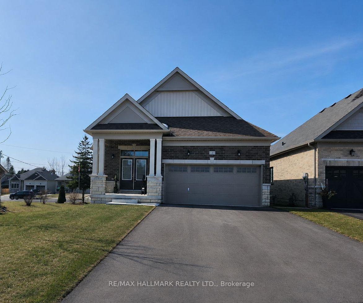 2 Holtby Court — photo 1