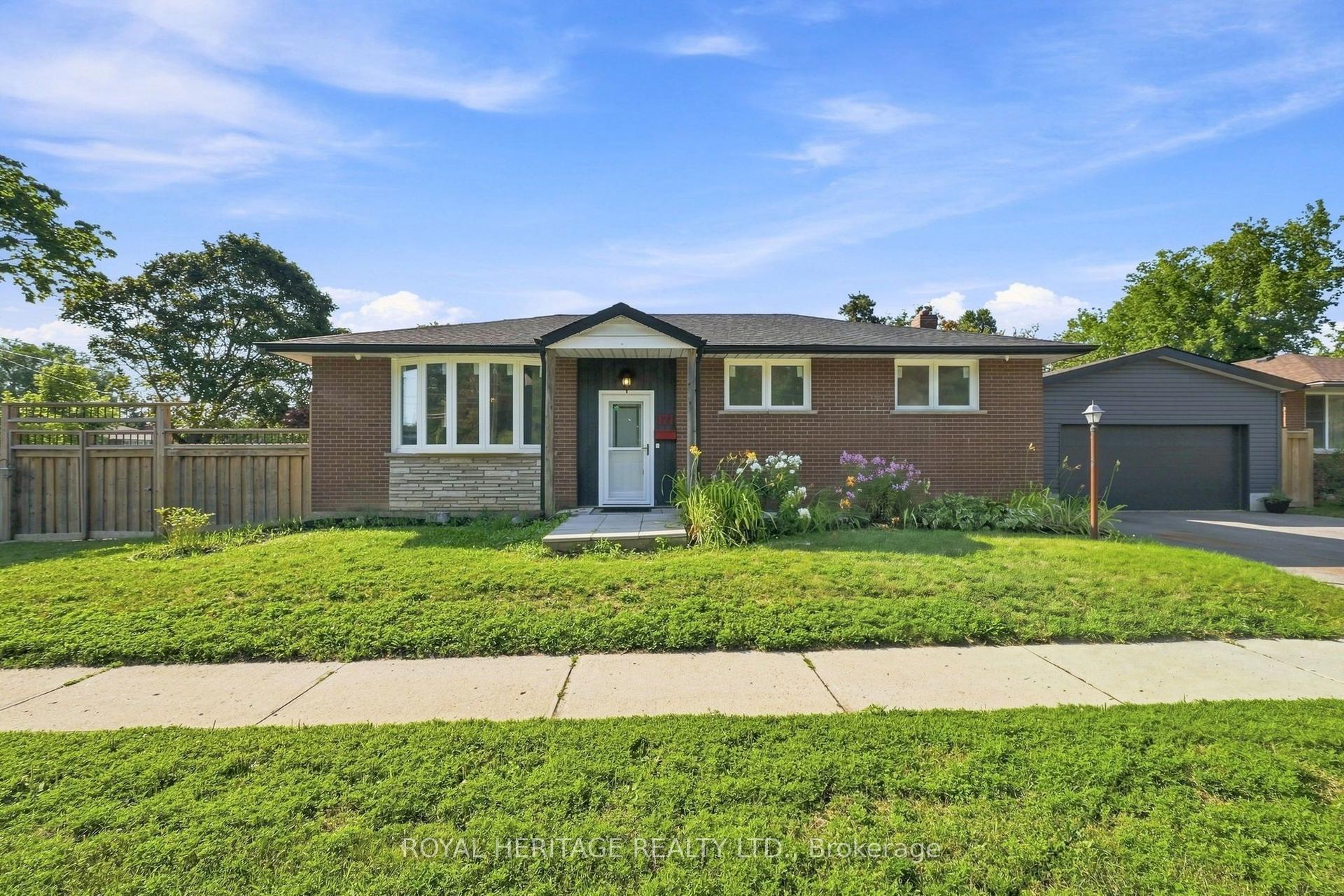 471 Rossland Road E, Oshawa — Detached for sale, photo 1