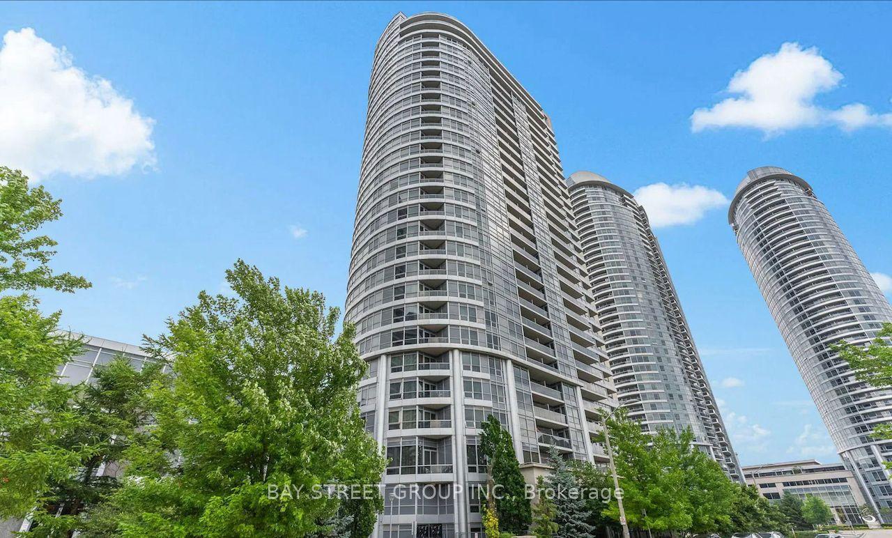 151 Village Green Square 2703 #2703 — photo 1
