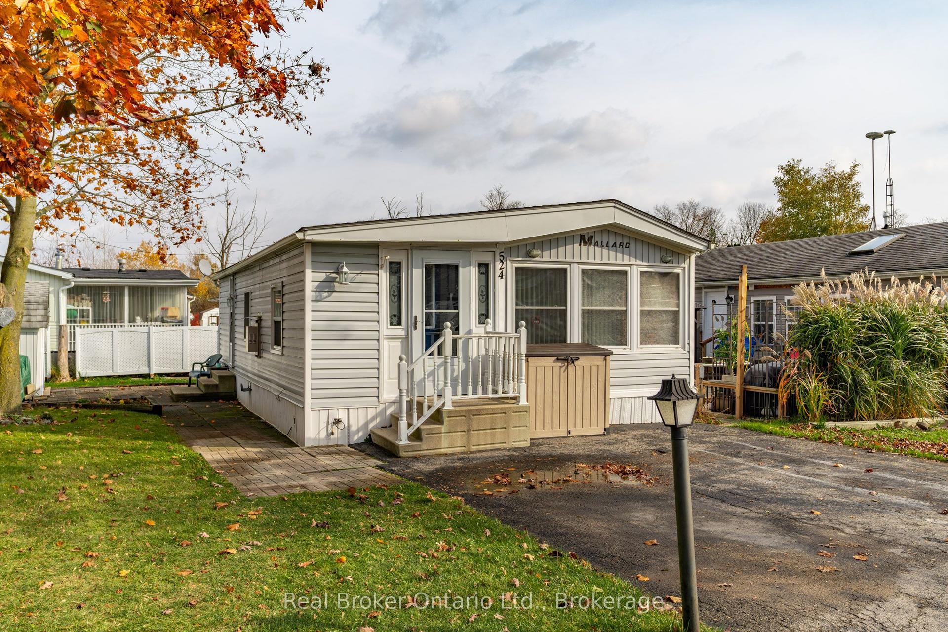 524 POPLAR Place — photo 1