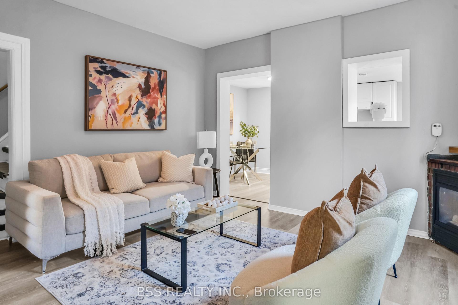 297 Sherbrooke Street, Peterborough — Detached for sale, photo 1