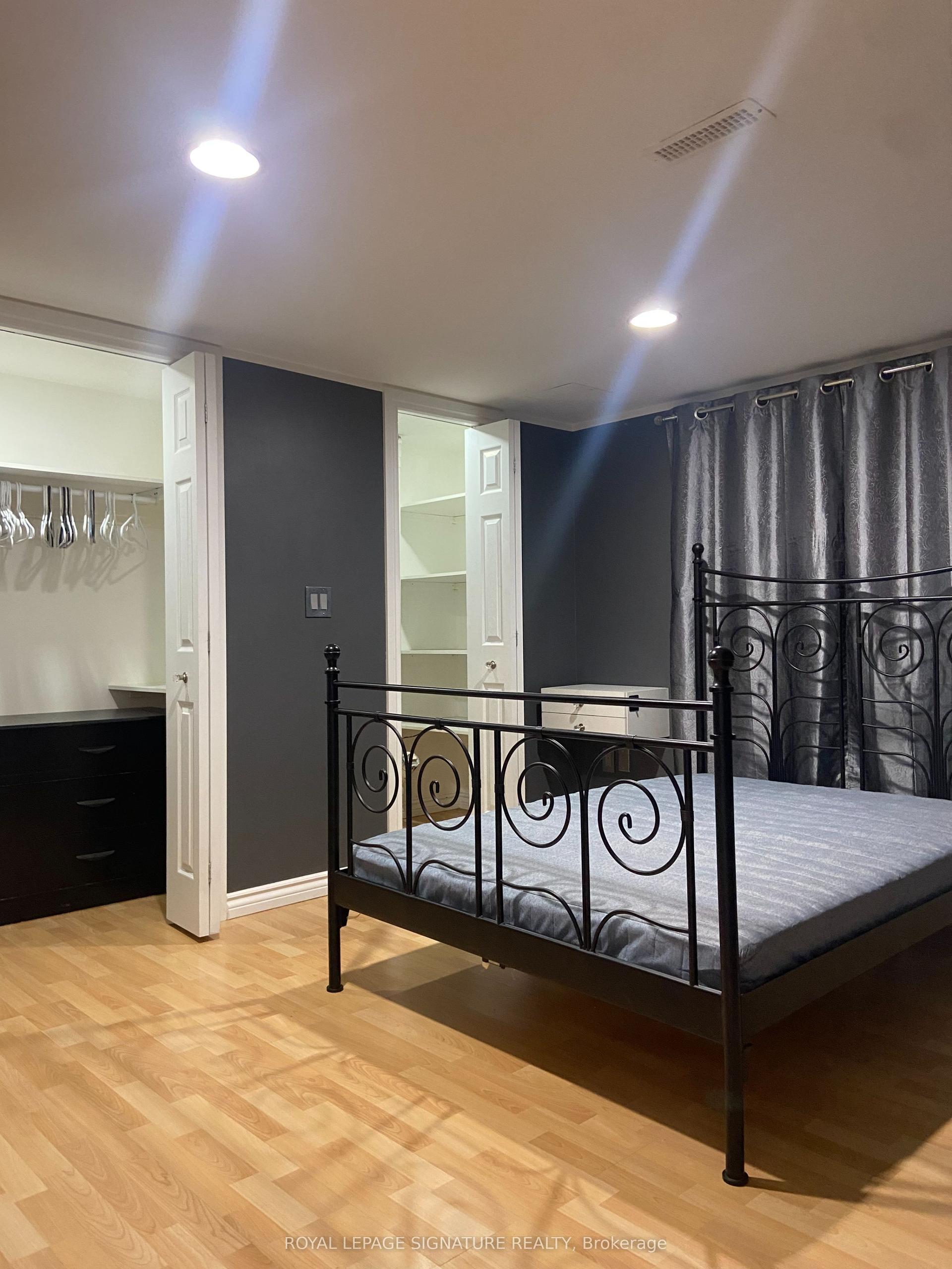 72 Whitehorn Crescent B-6 #B-6 — photo 1