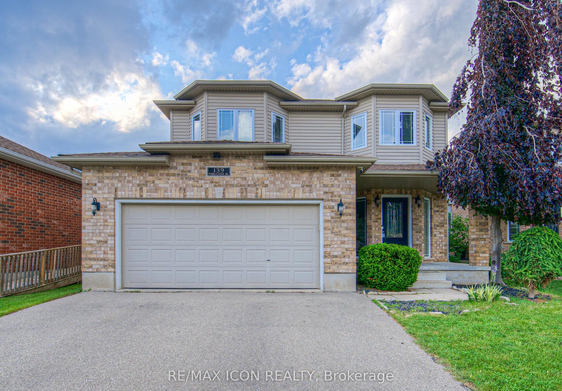 139 Pebblecreek Drive, Kitchener — Detached for sale, photo 1