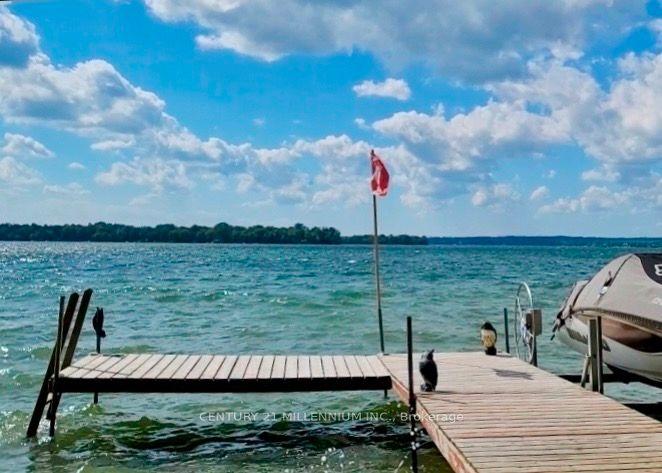 5996 Mariposa Beach Road — photo 1