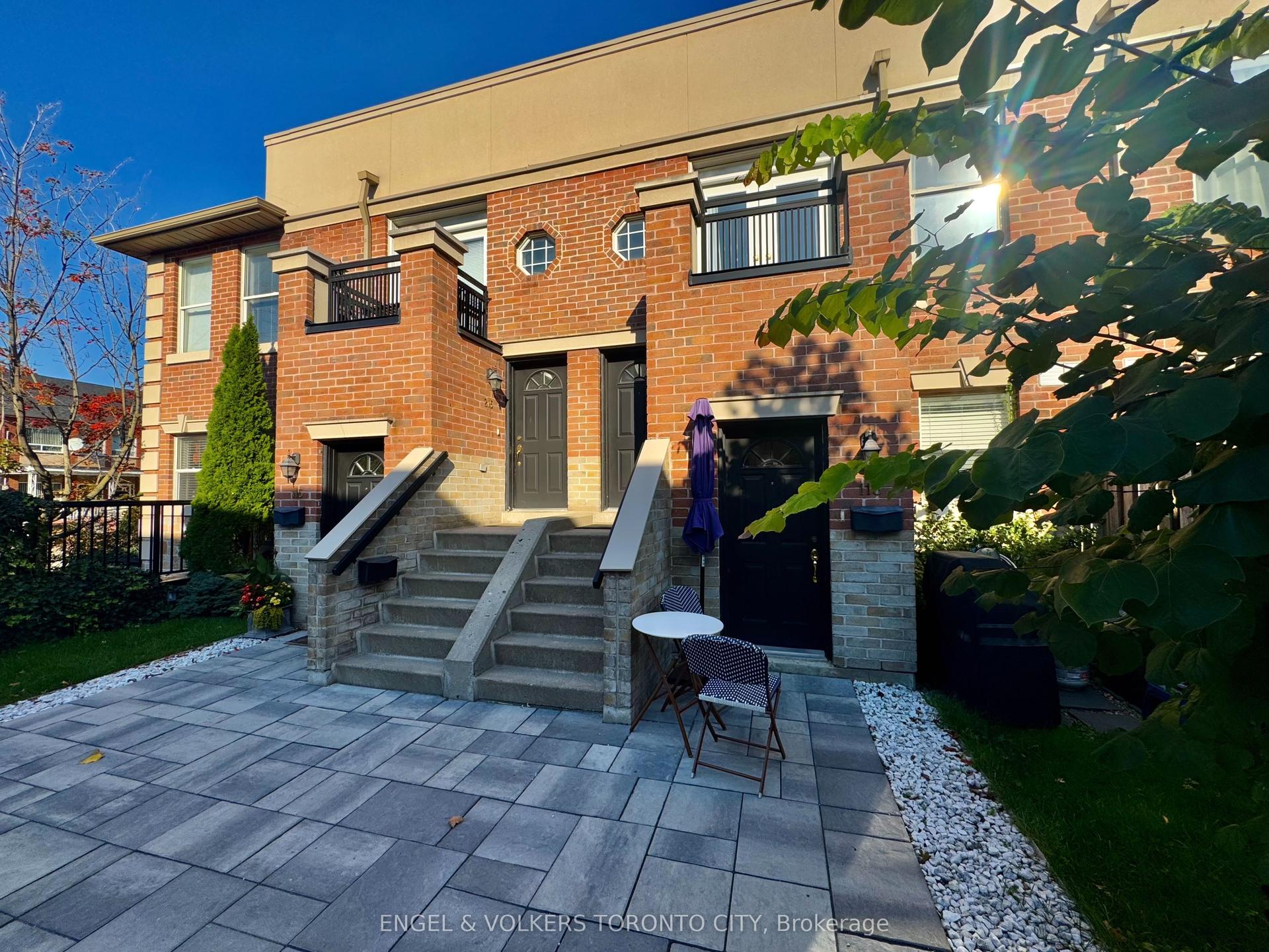 51 Halton Street 216 #216 — photo 1