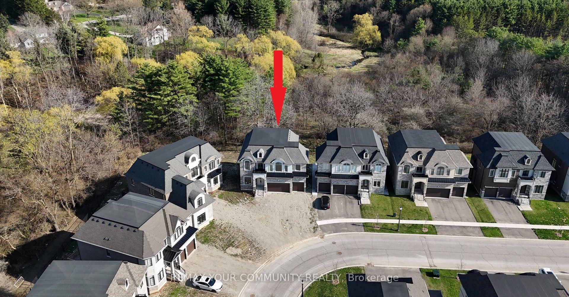 353 Somme Street — photo 1