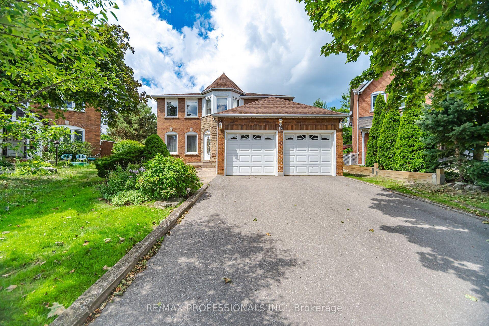14 Laura Court, Brampton — Detached for sale, photo 1