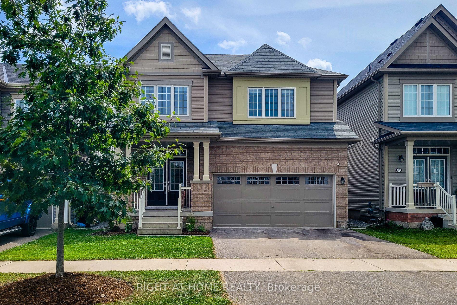11 Esther Crescent, Thorold — Detached for sale, photo 1