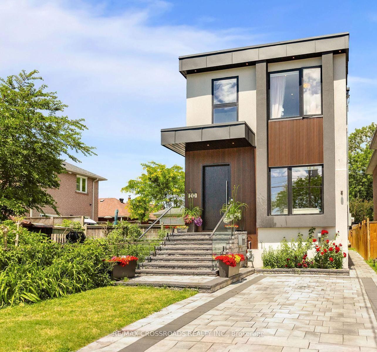 10 Hamstead Avenue, Toronto — Detached for lease, photo 1