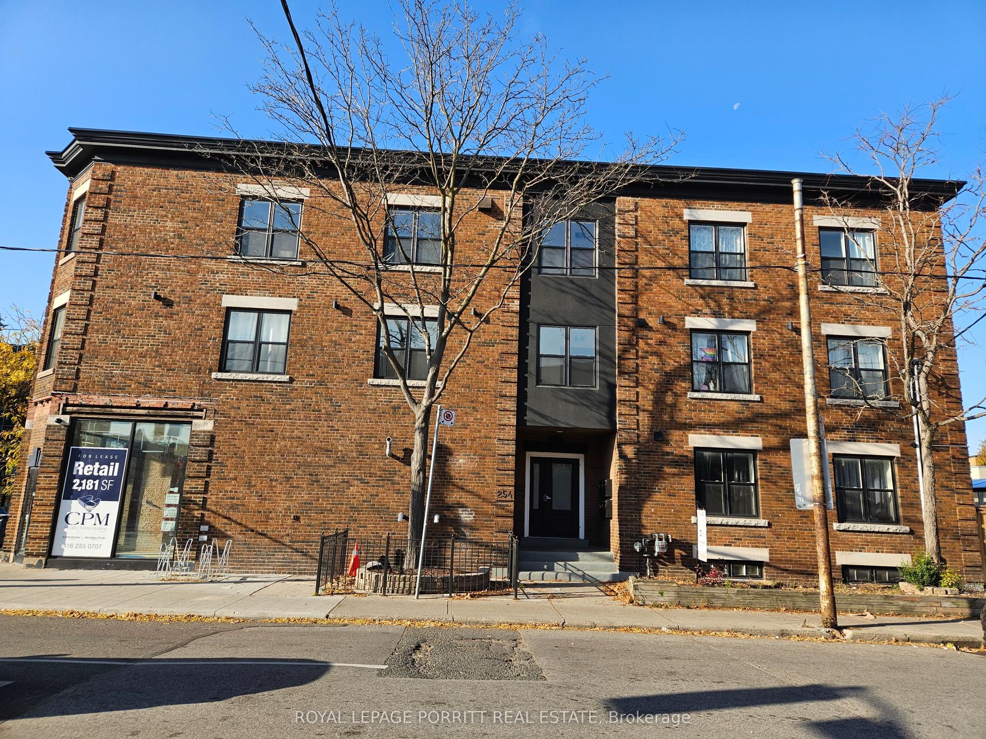 254 Armadale Avenue 3 #3, Toronto — Detached for lease, photo 1