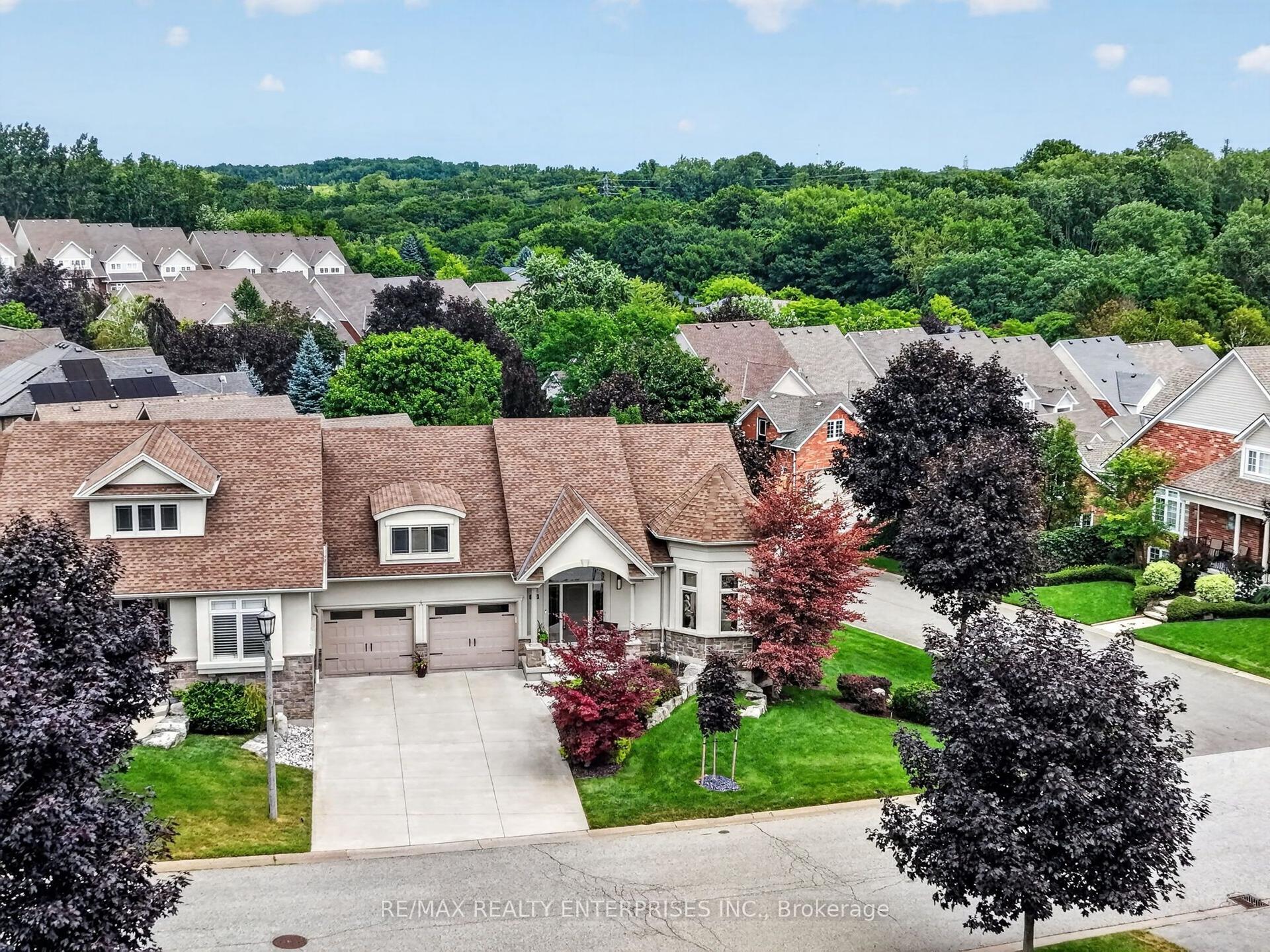6339 Pinestone Road, Niagara Falls — Townhouse for sale, photo 1