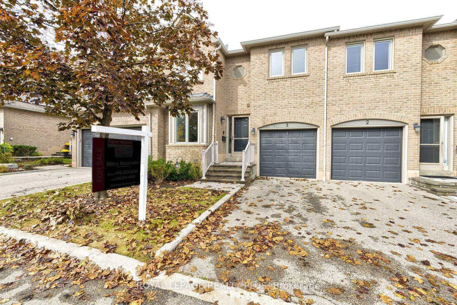5490 Glen Erin Drive 3 #3, Mississauga — Condo Town for sale, photo 1