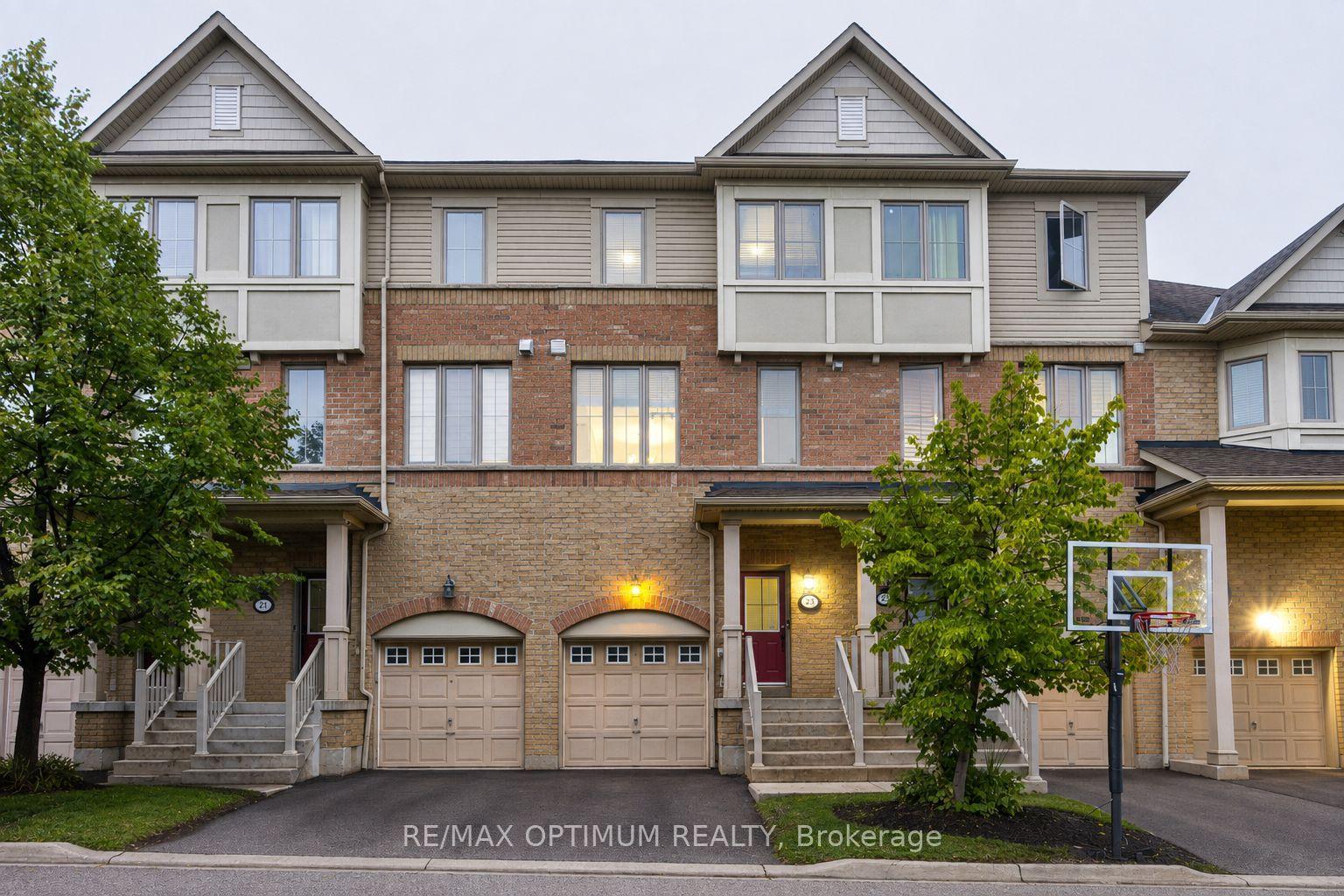 23 Bakewell Street, Brampton — Condo Town for sale, photo 1