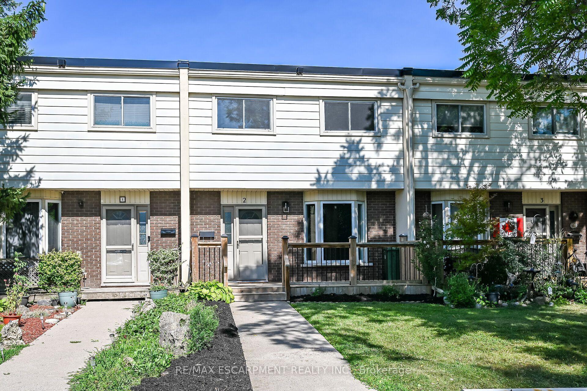 199 YORK Road 2 #2, Hamilton — Condo Town for sale, photo 1