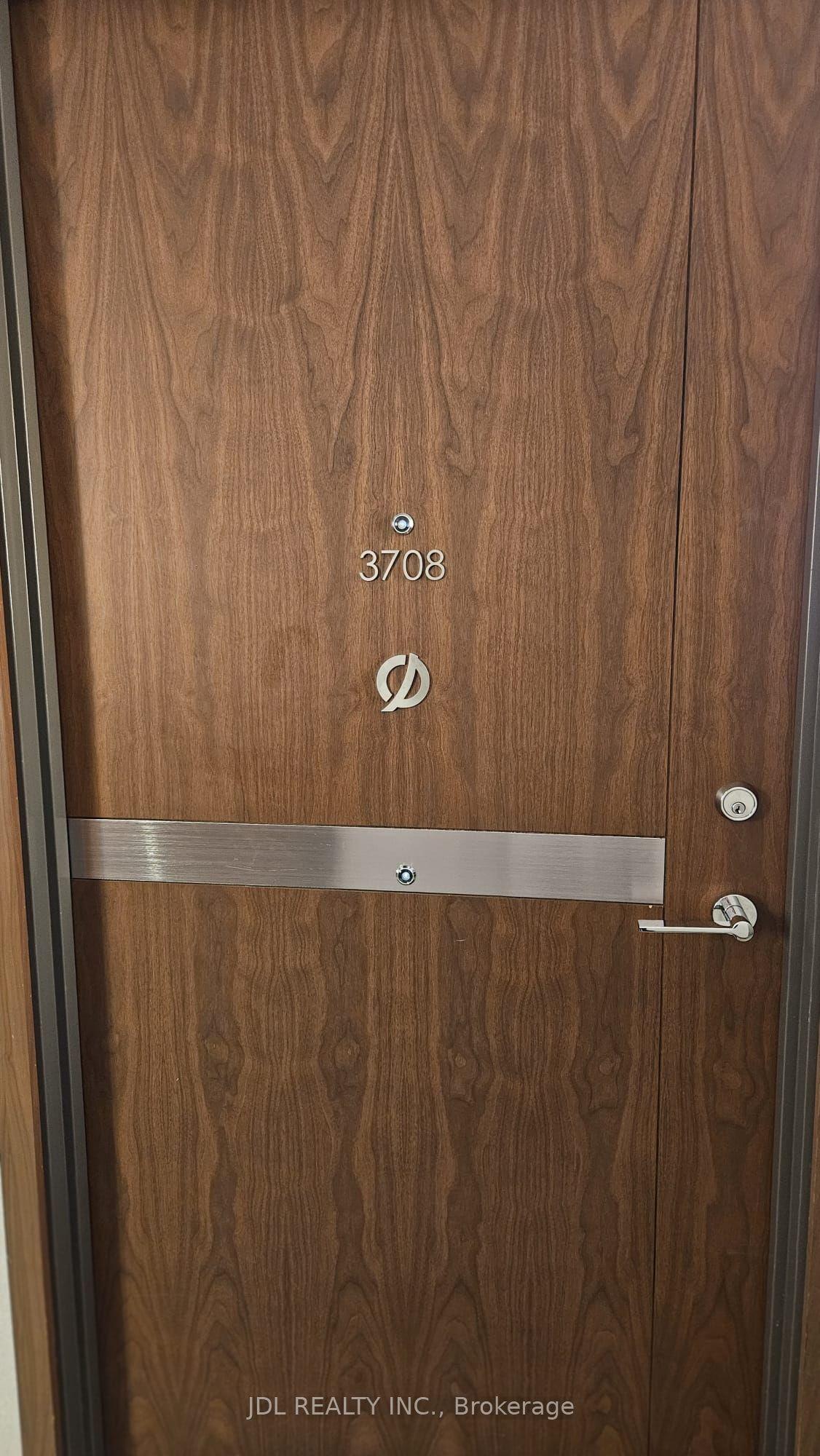 19 Bathurst Street 3708 #3708, Toronto — Condo for sale, photo 1