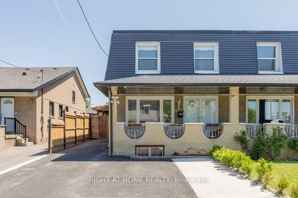 4 Fennimore Crescent, Toronto — Semi-Detached for sale, photo 1