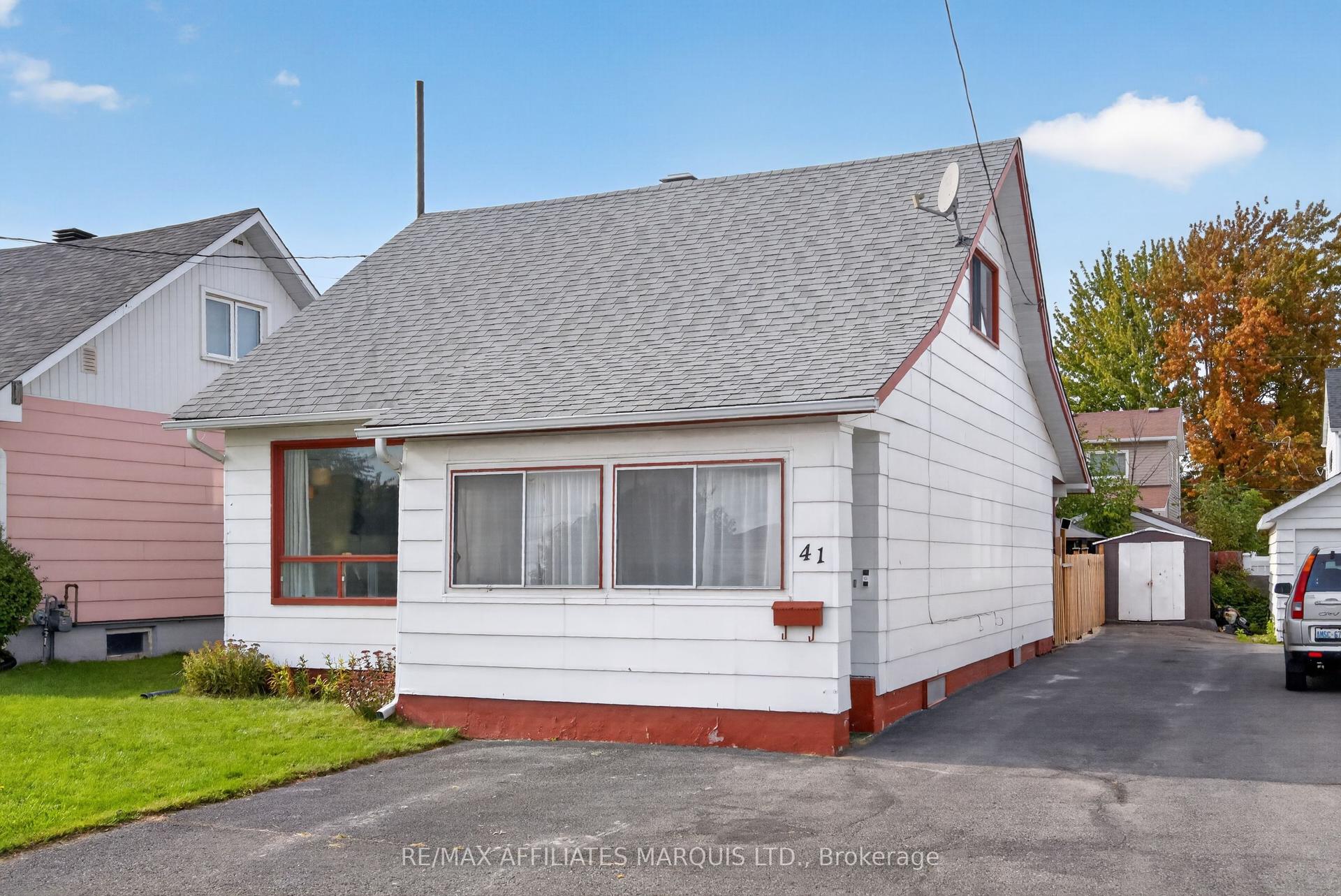 41 Eleventh Street E, Cornwall — Detached for sale, photo 1
