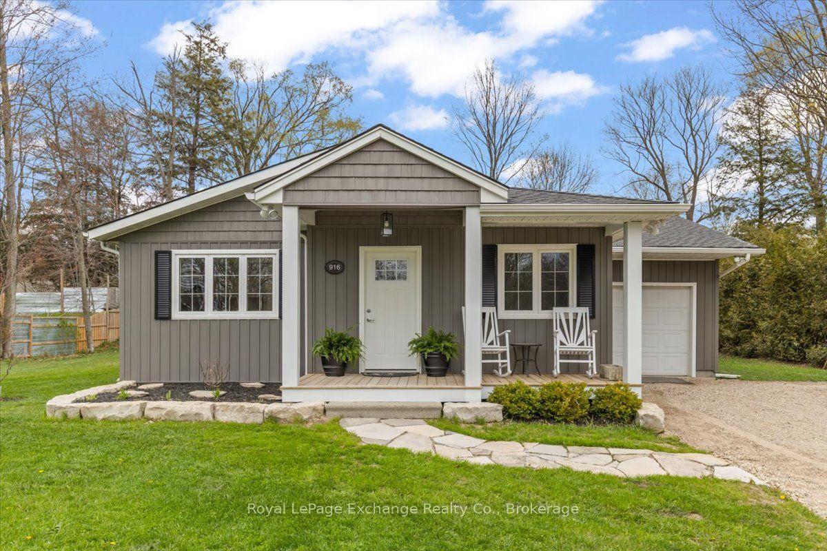 916 Tanglewood Drive — photo 1