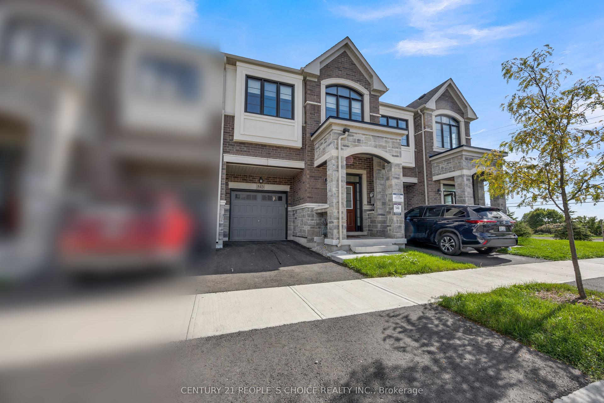 543 Celandine Terrace, Milton — Townhouse for sale, photo 1