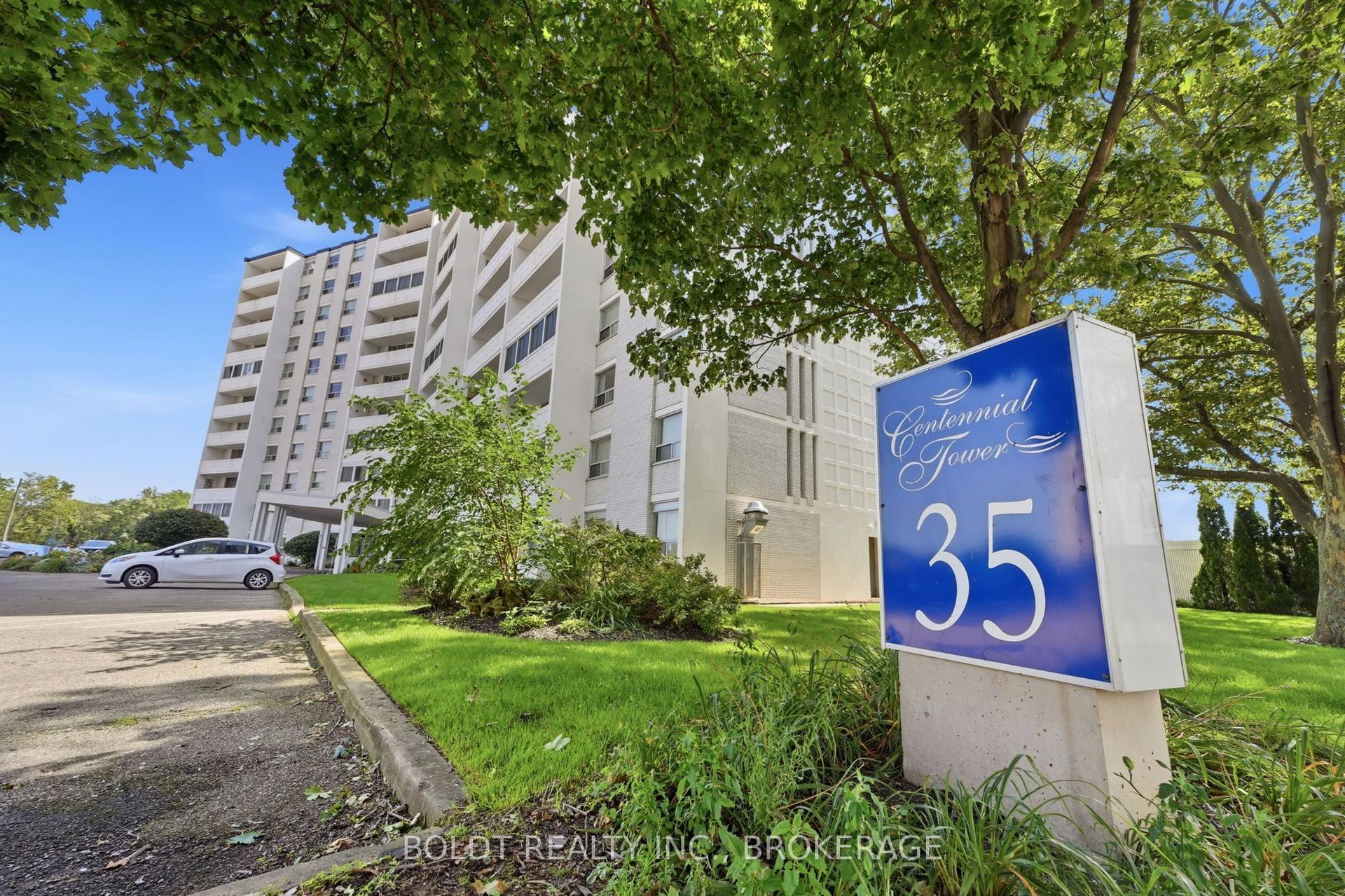 35 Towering Heights Boulevard 1008 #1008, St. Catharines — Condo for sale, photo 1